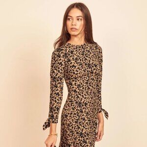 Reformation Port Midi Dress in Animal Cheetah Leopard | Size 6 - Hard to find!